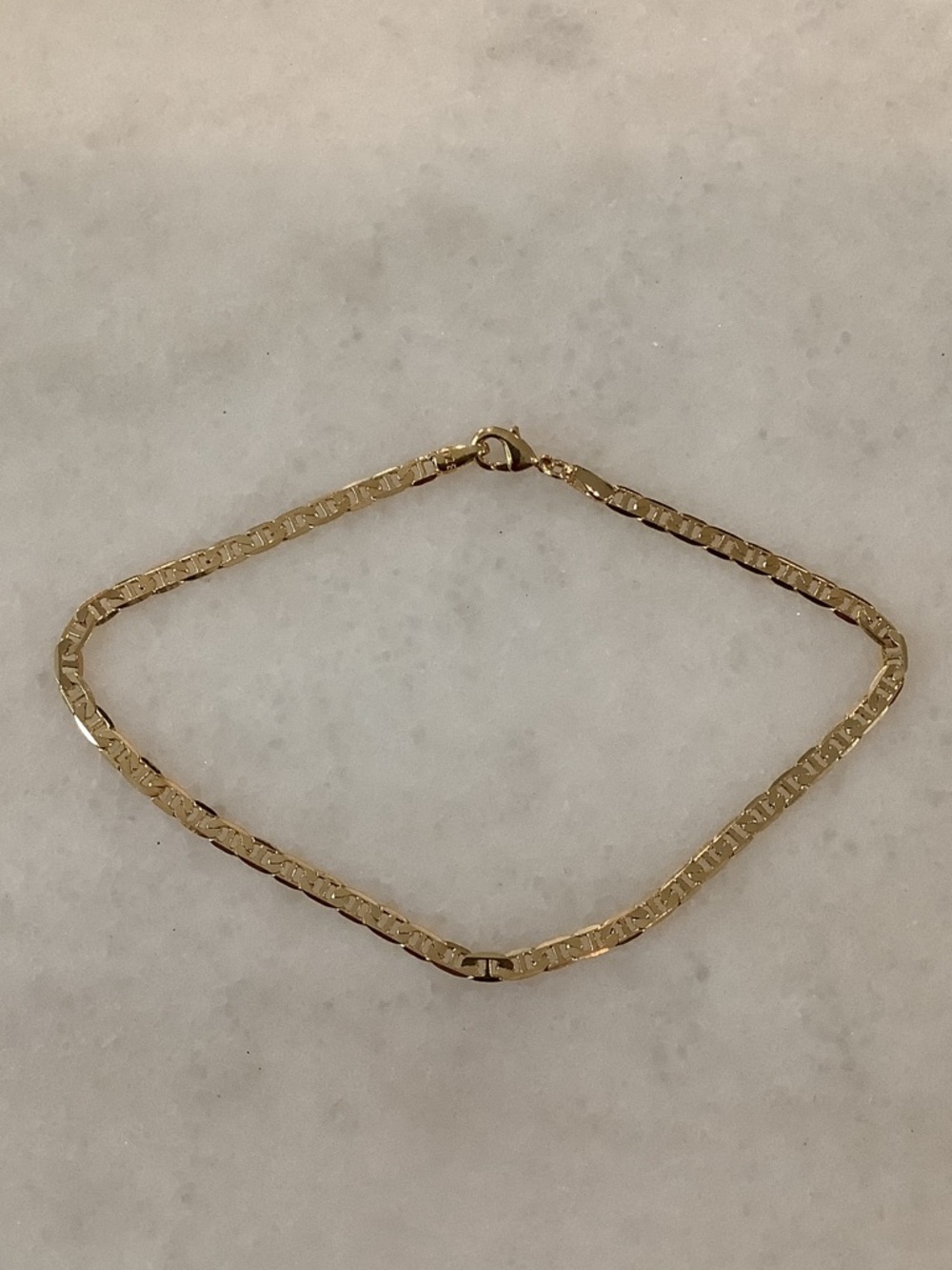 Delicate Gold Tone Link Bracelet for Women, Brand New
